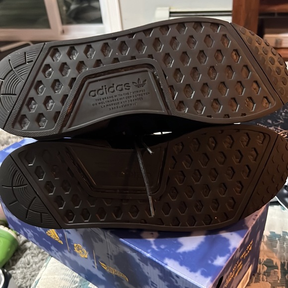 Mens Adidas NDM. - Picture 5 of 5